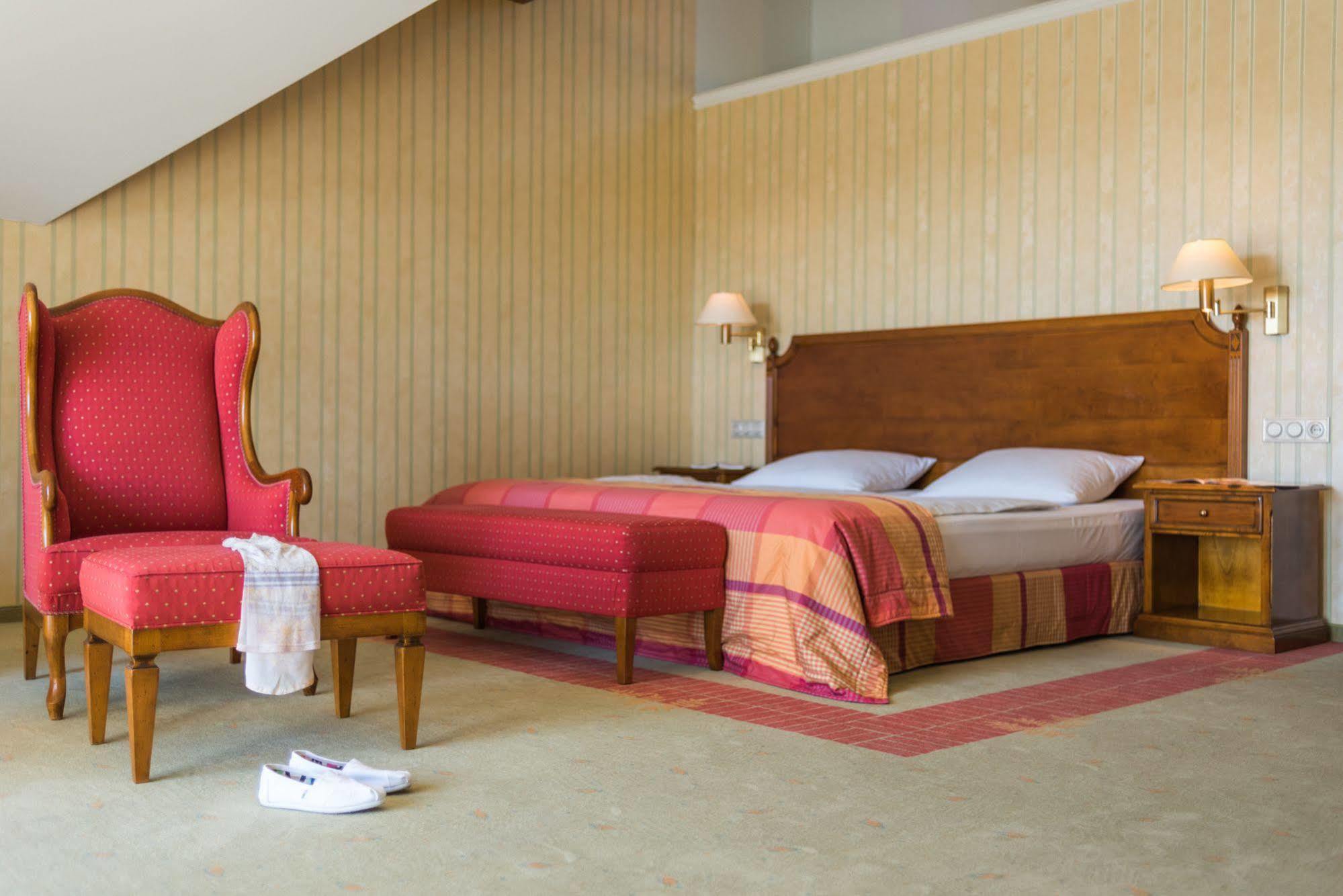 Lohmann'S Romantik Hotel Gravenberg Λάνγκενφελντ Εξωτερικό φωτογραφία