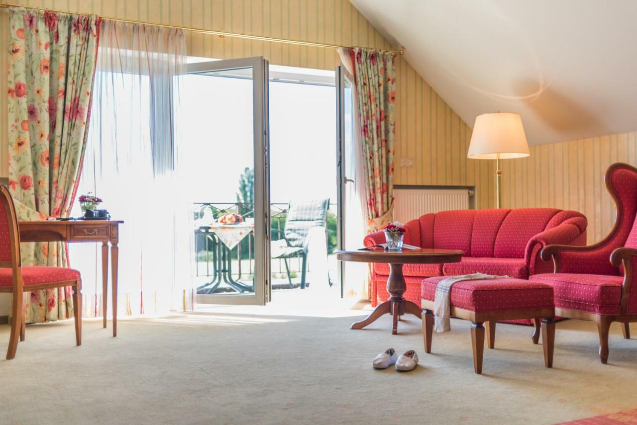 Lohmann'S Romantik Hotel Gravenberg Λάνγκενφελντ Εξωτερικό φωτογραφία